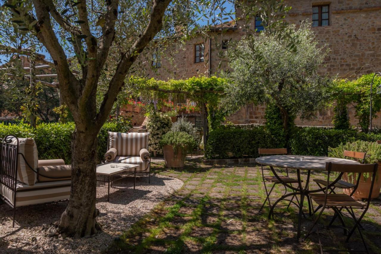 San Quirico dʼOrcia Torre Giardino Segreto B&B- Borgo Capitano Collection - Albergo Diffuso المظهر الخارجي الصورة